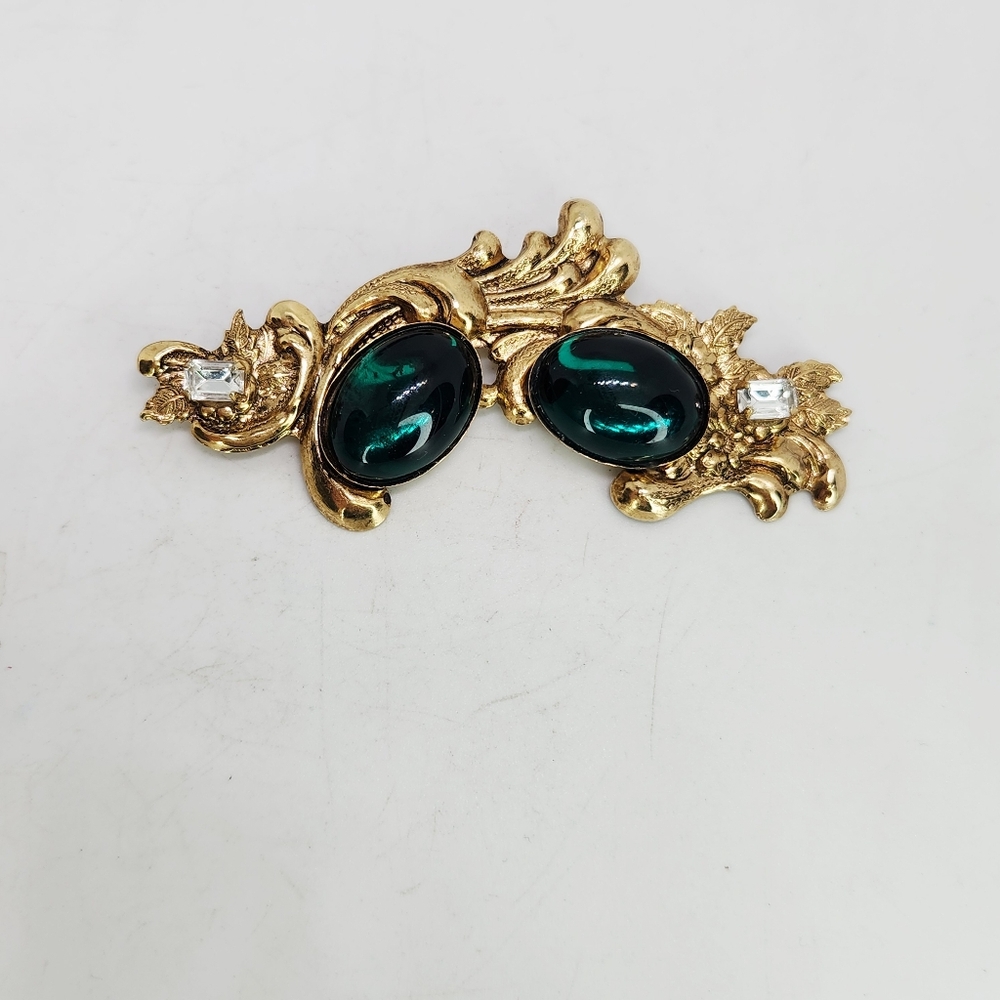 Vintage Victorian Revival Brooch Green Cabochon Ornate Baroque Emerald Cut Accen